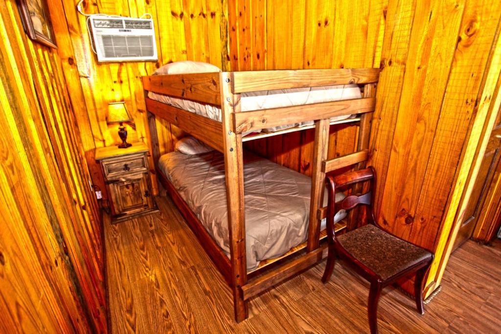 Diamonds Old West Hotell Murfreesboro Eksteriør bilde