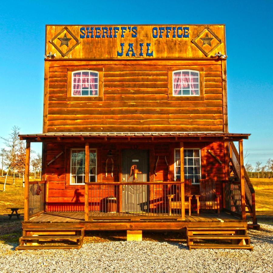Diamonds Old West Hotell Murfreesboro Eksteriør bilde