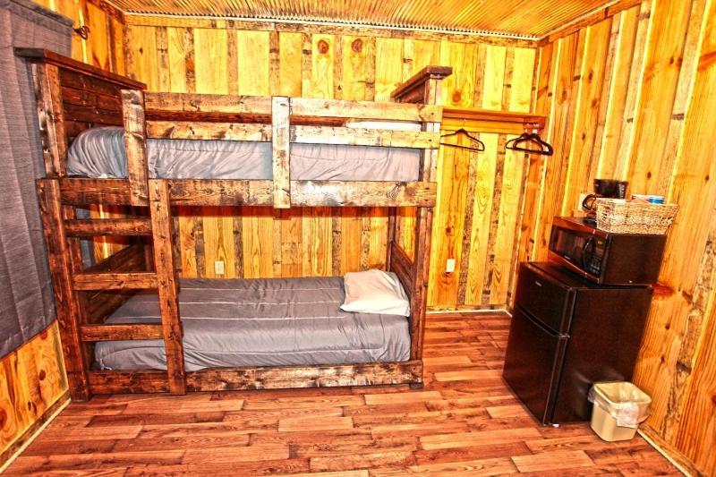 Diamonds Old West Hotell Murfreesboro Eksteriør bilde